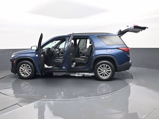 2023 Northsky Blue Metallic Chevrolet Traverse LT AWD SUV