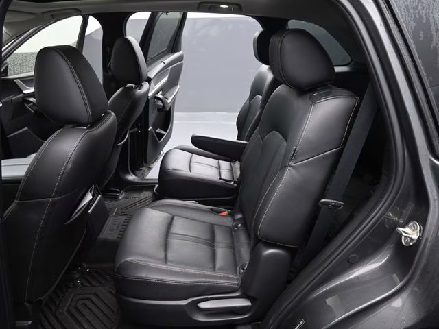 2024 Machine Gray Metallic Mazda CX-90 3.3 Turbo Premium AWD SUV