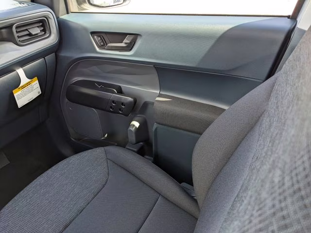 2026 Oxford White Ford Maverick XL FWD Truck