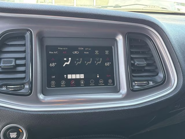 2022 Pitch Black Clearcoat Dodge Challenger GT RWD Coupe