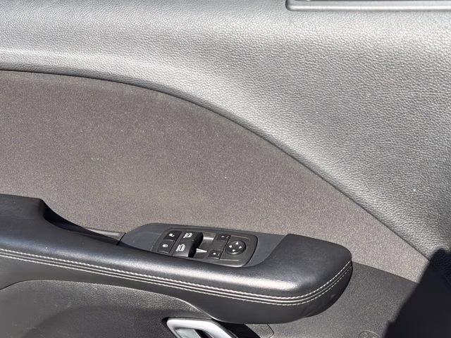 2022 Pitch Black Clearcoat Dodge Challenger GT RWD Coupe