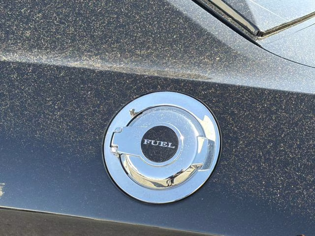 2022 Pitch Black Clearcoat Dodge Challenger GT RWD Coupe