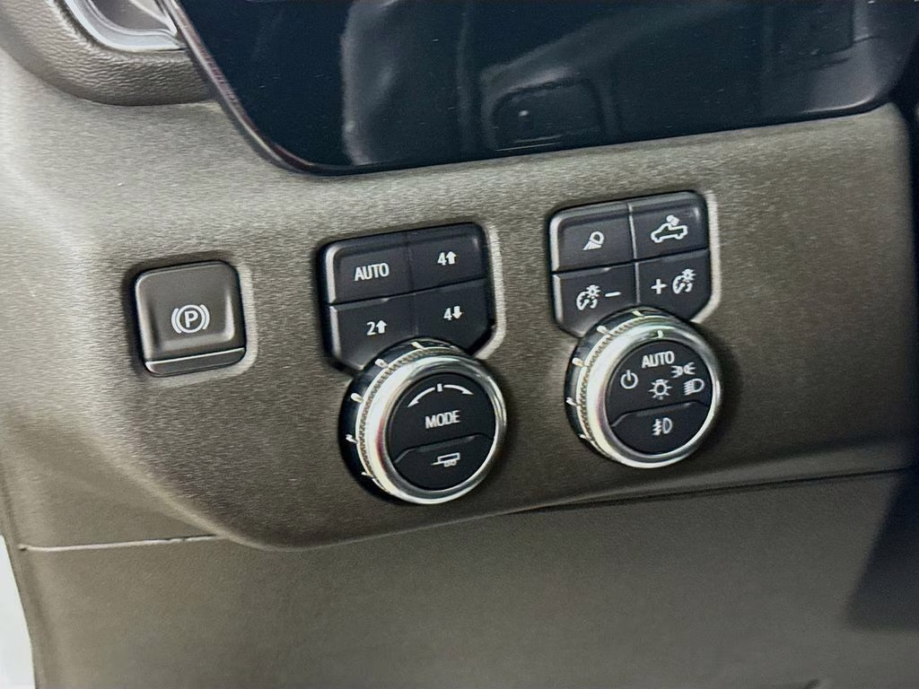 2024 Sterling Metallic GMC Sierra 2500HD SLT 4X4 Truck