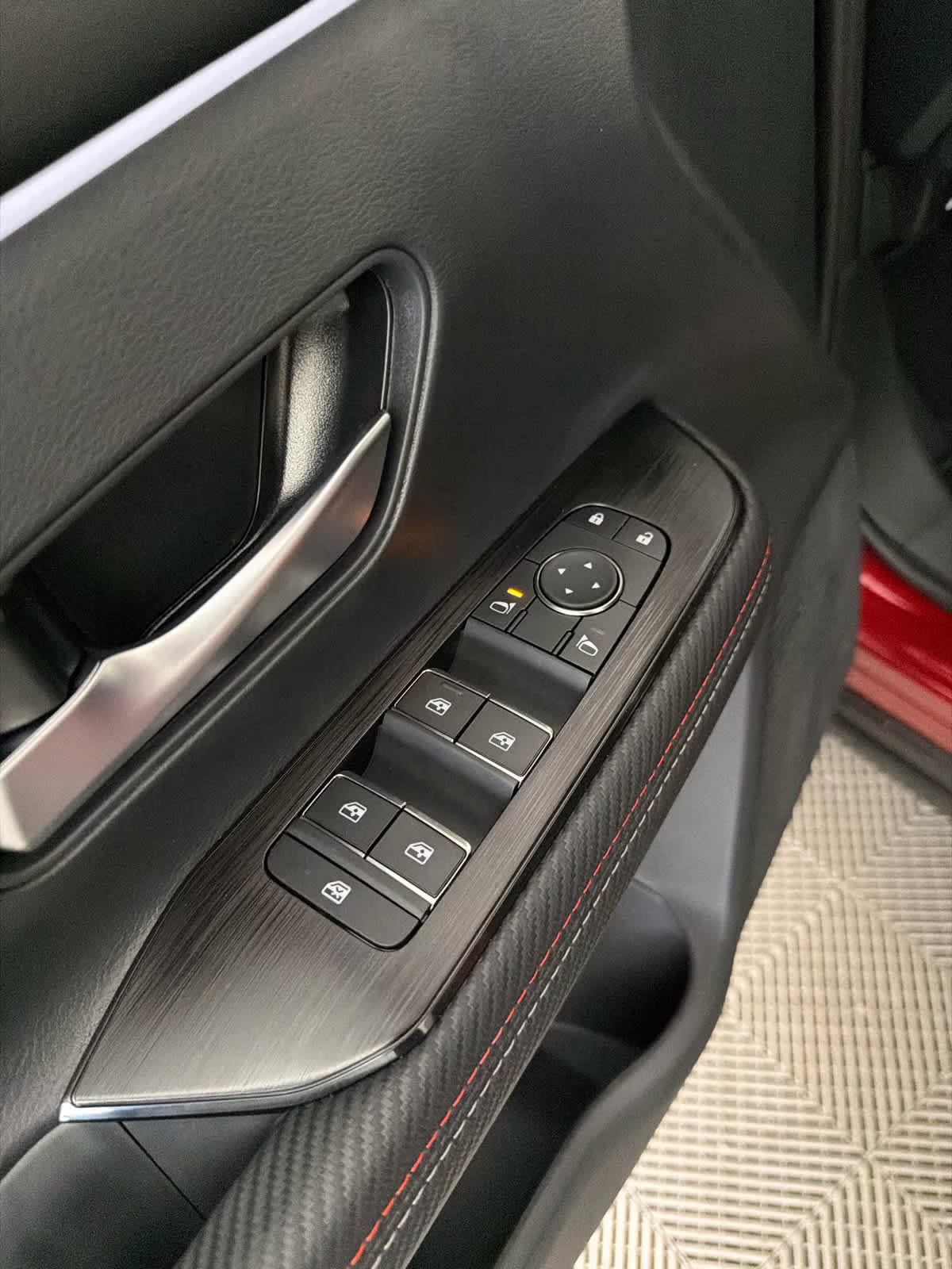 2026 Scarlet Ember Tintcoat Nissan Kicks SR FWD SUV