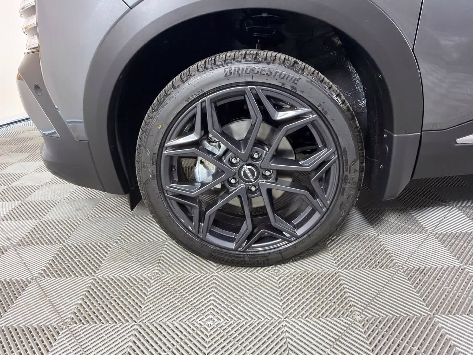 2026 Gun Metallic Nissan Kicks SR FWD SUV
