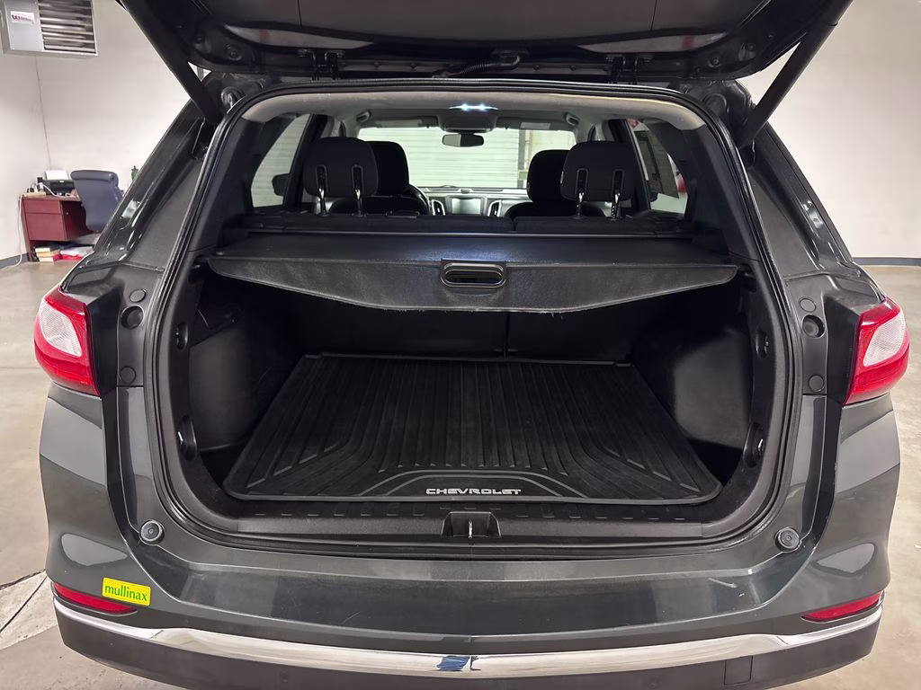 2018 Nightfall Gray Metallic Chevrolet Equinox LT AWD SUV