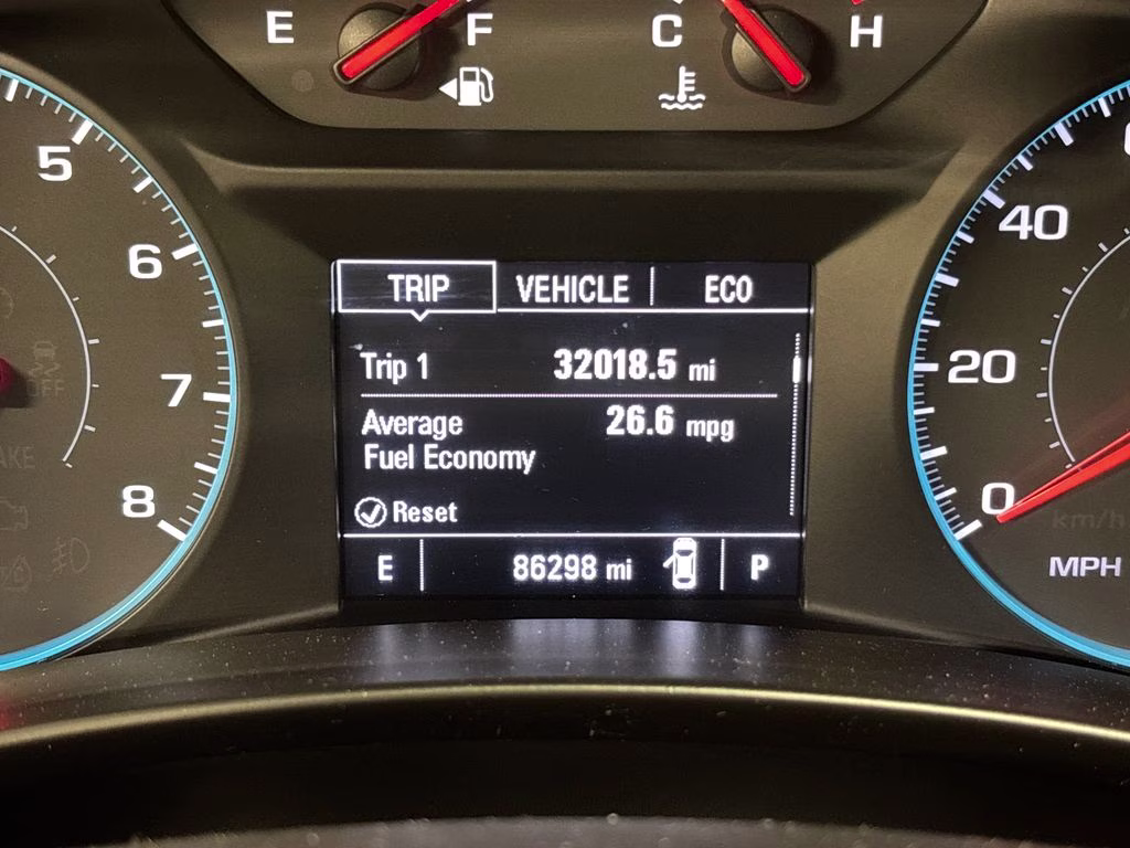 2018 Nightfall Gray Metallic Chevrolet Equinox LT AWD SUV