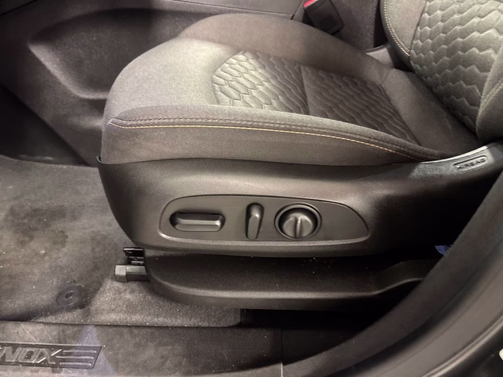 2018 Nightfall Gray Metallic Chevrolet Equinox LT AWD SUV