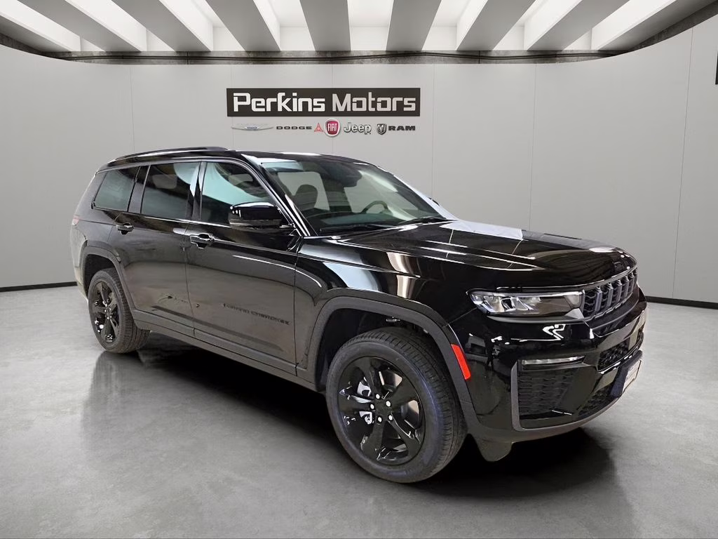 2026 Diamond Black Crystal Pearlcoat Jeep Grand Cherokee L Limited 4X4 SUV