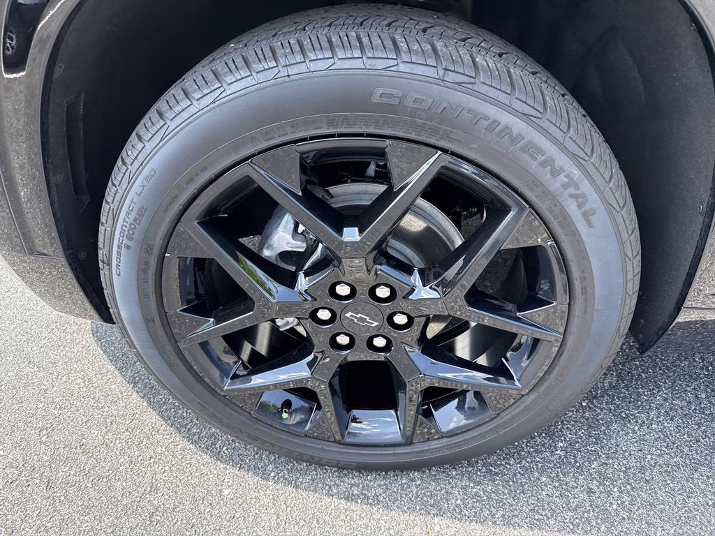 2026 Mosaic Black Metallic Chevrolet Traverse RS FWD SUV