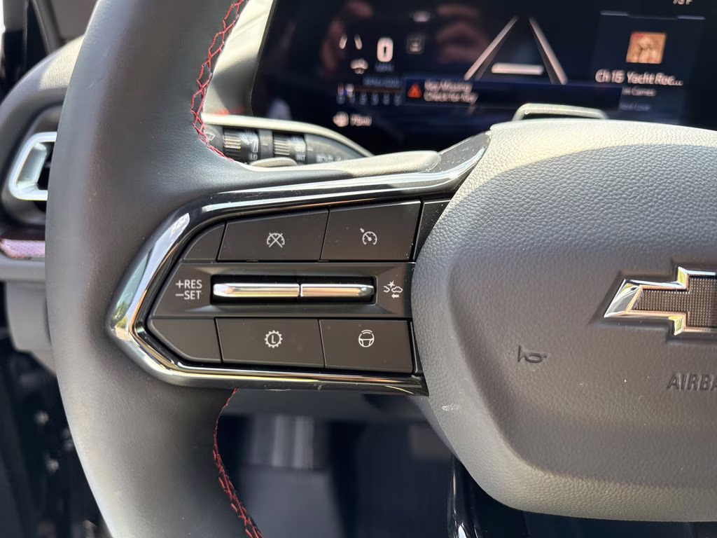 2026 Mosaic Black Metallic Chevrolet Traverse RS FWD SUV