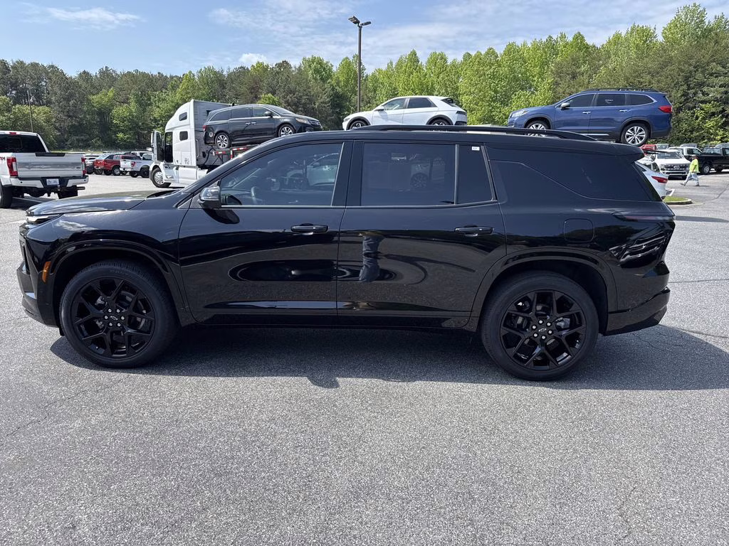 2026 Mosaic Black Metallic Chevrolet Traverse RS FWD SUV
