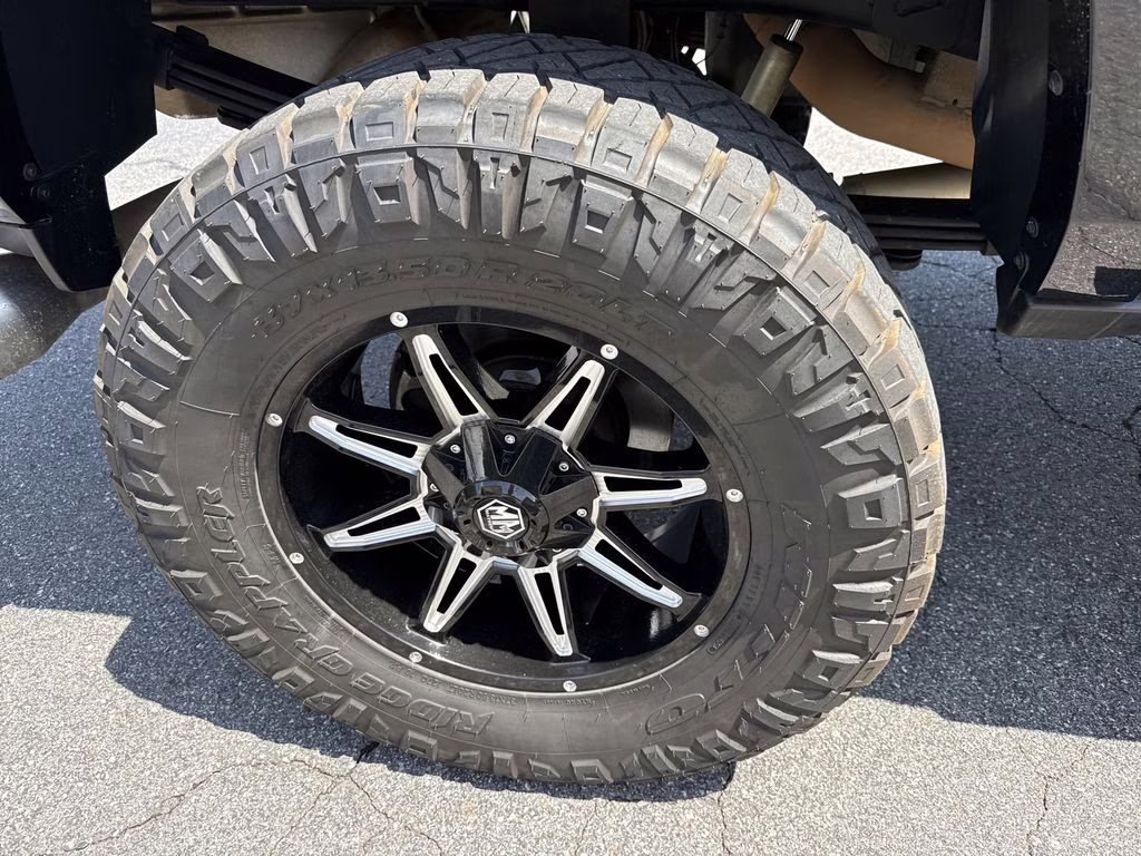 2022 Diamond Black Crystal Pearlcoat Ram 3500 Laramie 4X4 Truck