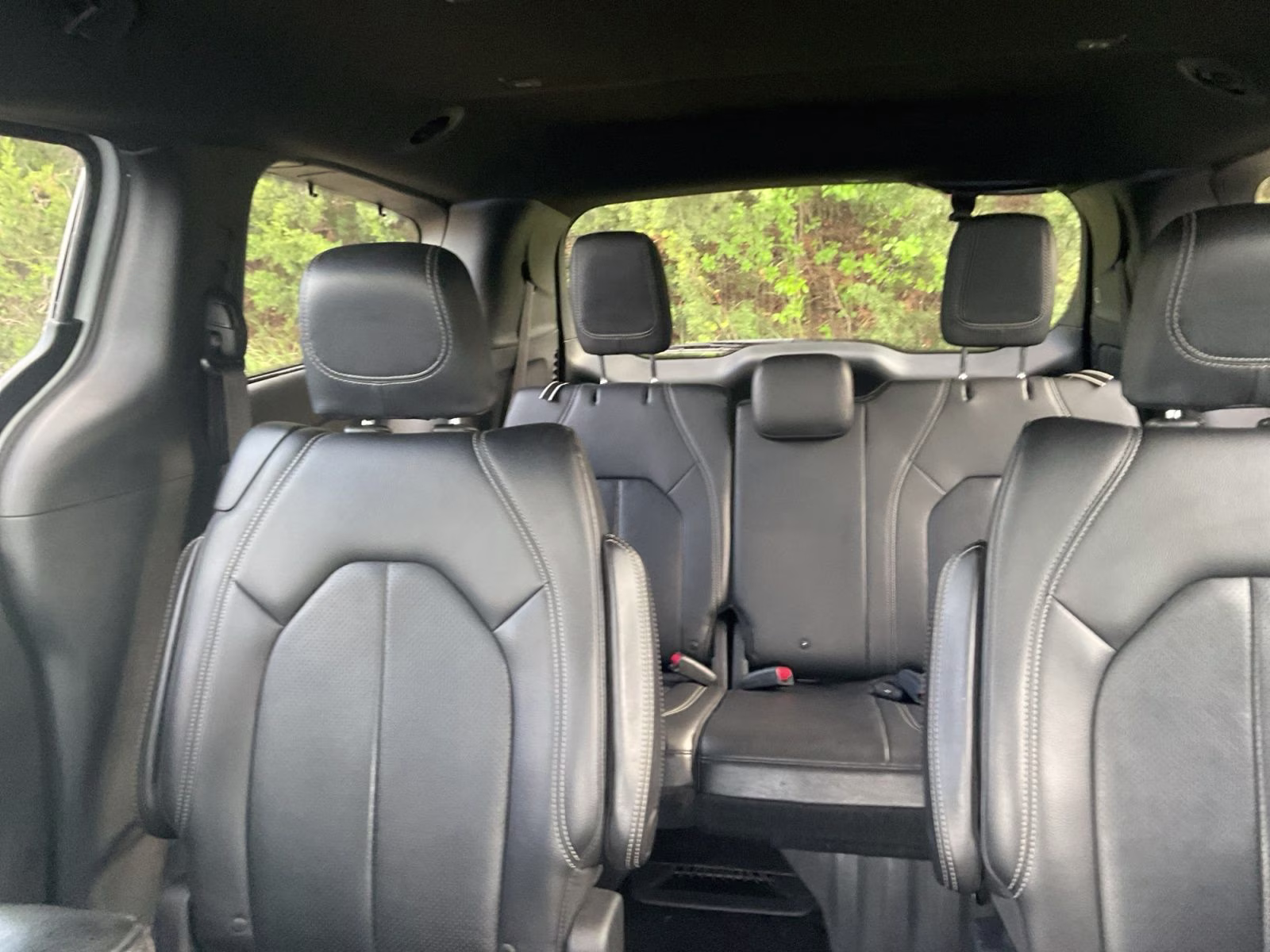 2018 Bright White Clearcoat Chrysler Pacifica Touring L Plus FWD Van
