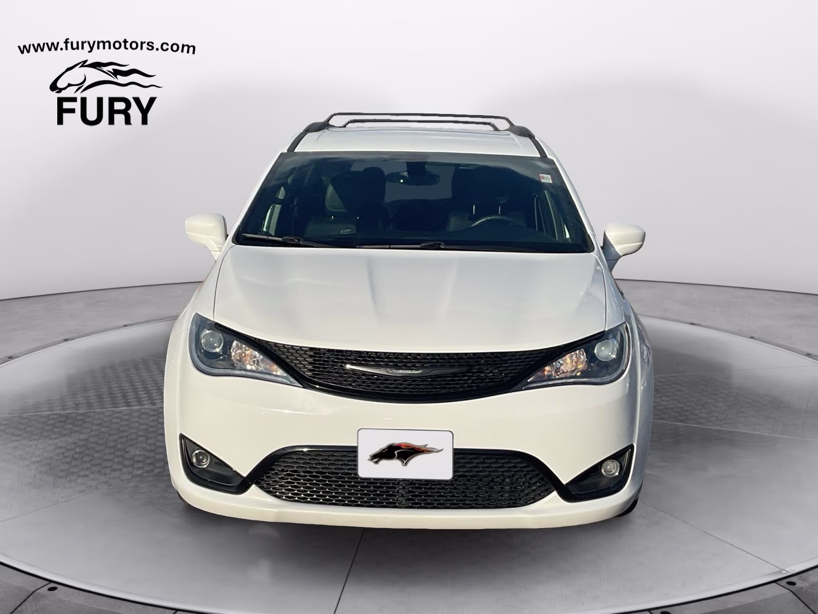 2018 Bright White Clearcoat Chrysler Pacifica Touring L Plus FWD Van