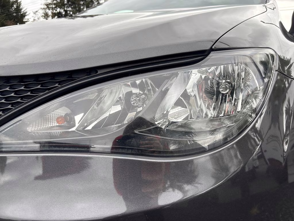 2022 Granite Crystal Metallic Clearcoat Chrysler Voyager LX FWD Van
