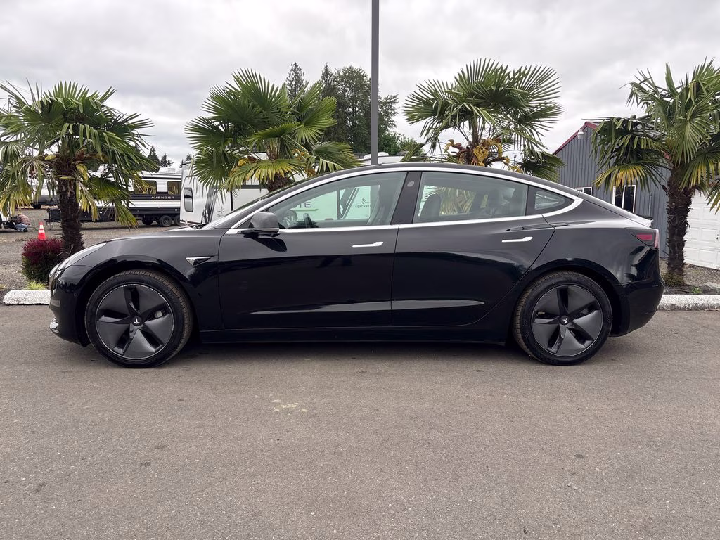 2018 Black Tesla Model 3 Long Range RWD Sedan