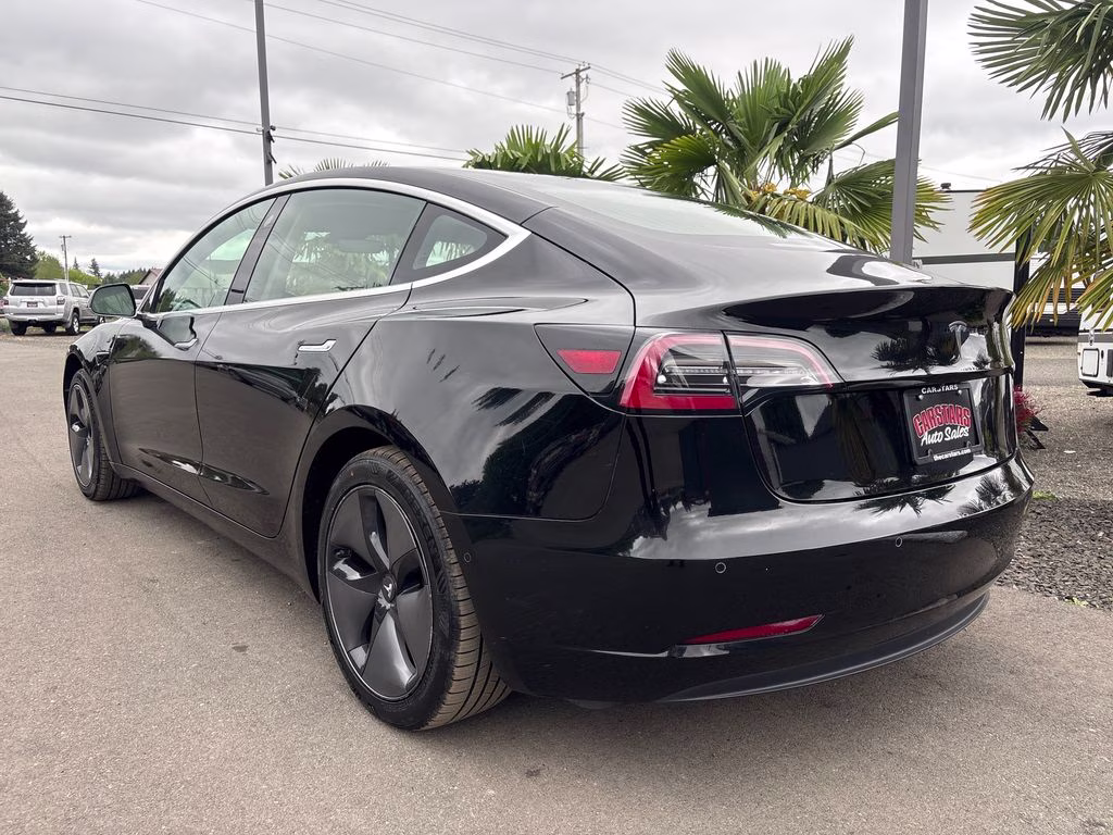 2018 Black Tesla Model 3 Long Range RWD Sedan