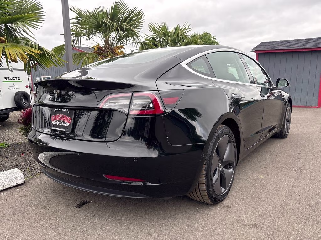 2018 Black Tesla Model 3 Long Range RWD Sedan
