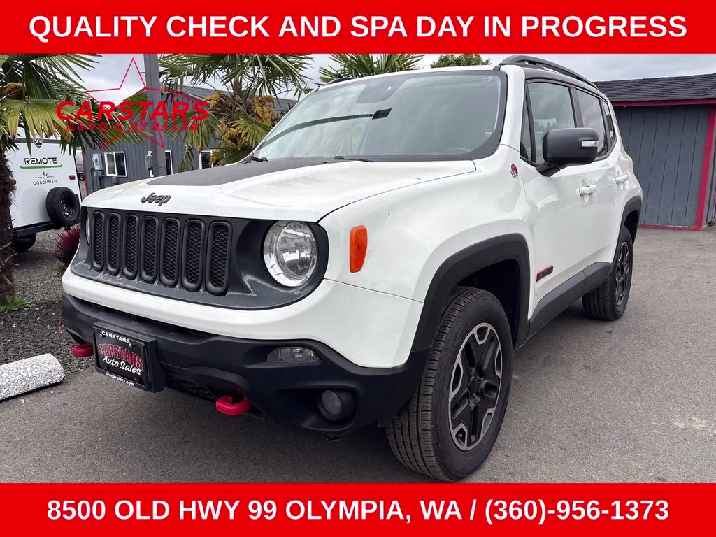 2017 Alpine White Jeep Renegade Trailhawk 4X4 SUV