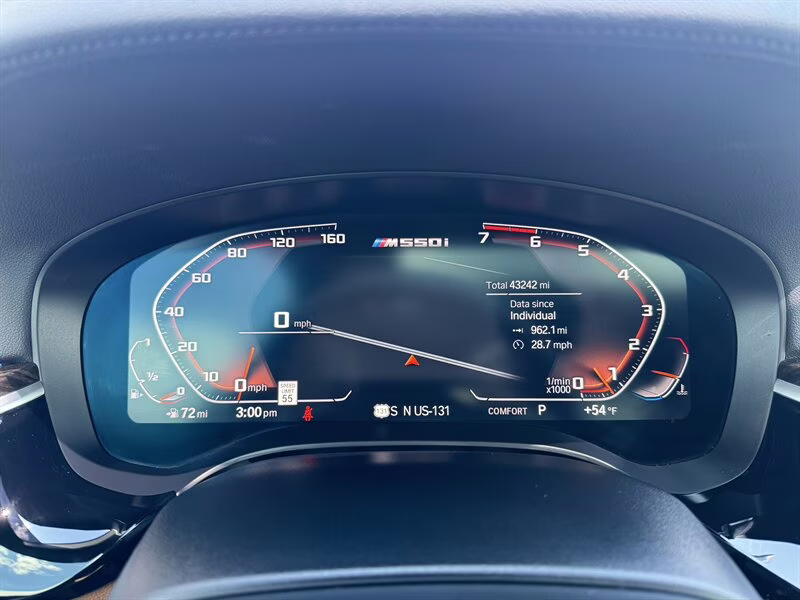 2020 Alpine White BMW 5 Series M550i xDrive AWD Sedan
