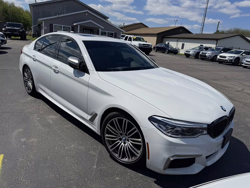 2020 Alpine White BMW 5 Series M550i xDrive AWD Sedan