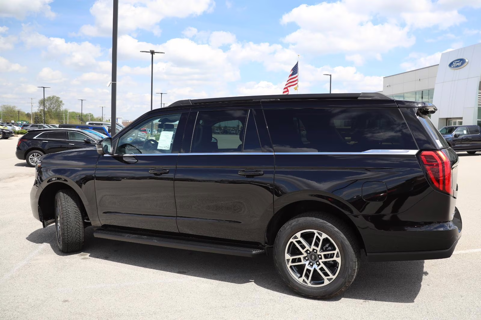 2026 Agate Black Metallic Ford Expedition Max Active 4X4 SUV