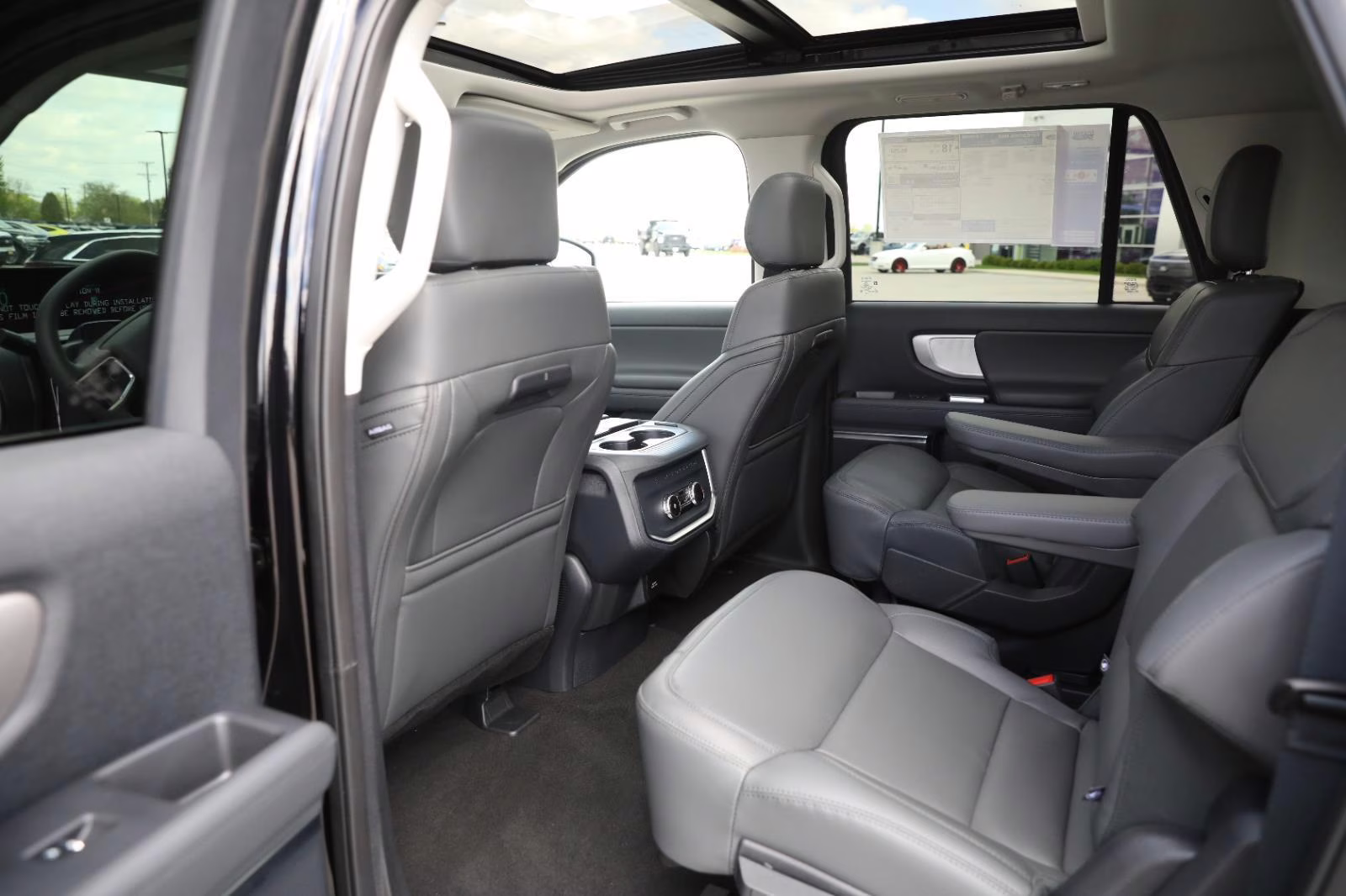 2026 Agate Black Metallic Ford Expedition Max Active 4X4 SUV