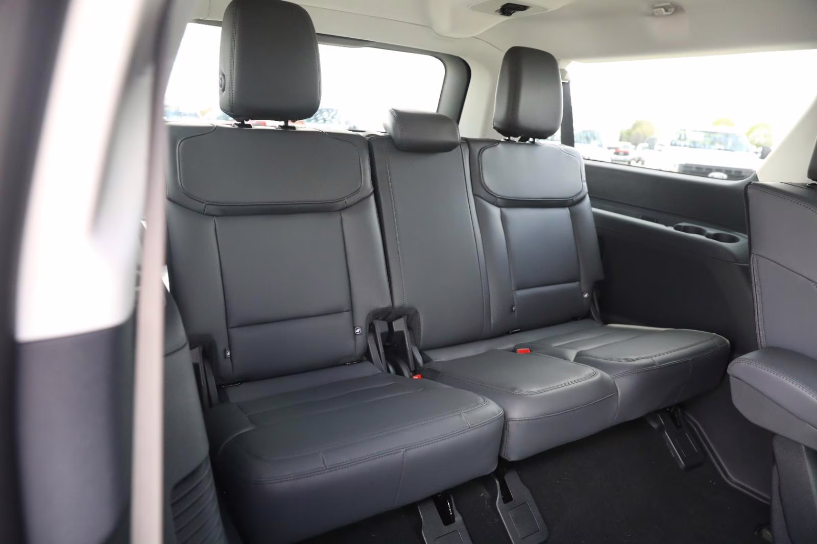 2026 Agate Black Metallic Ford Expedition Max Active 4X4 SUV