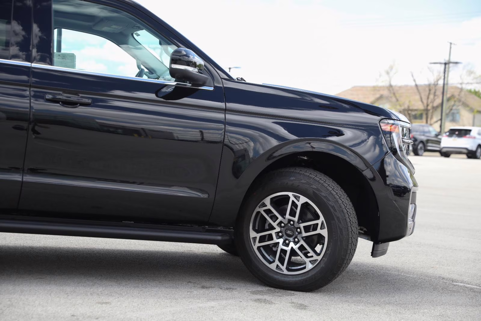 2026 Agate Black Metallic Ford Expedition Max Active 4X4 SUV