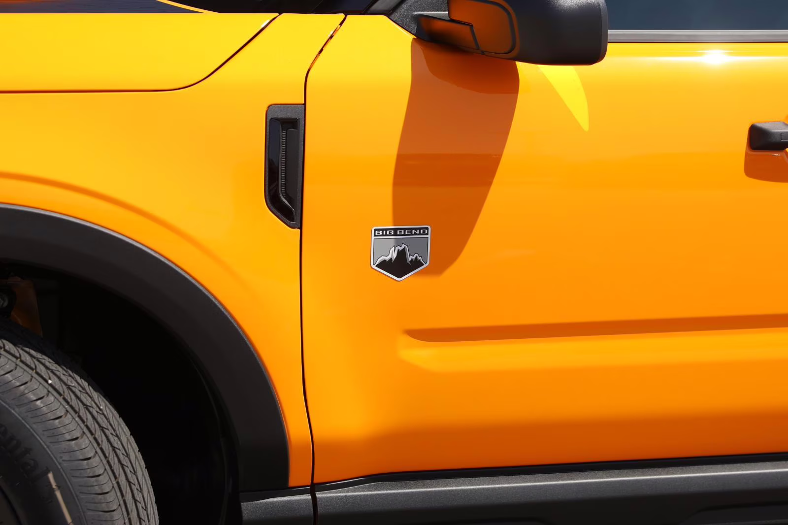 2026 Orange Fury Metallic Tri-Coat Ford Bronco Sport Big Bend 4X4 SUV