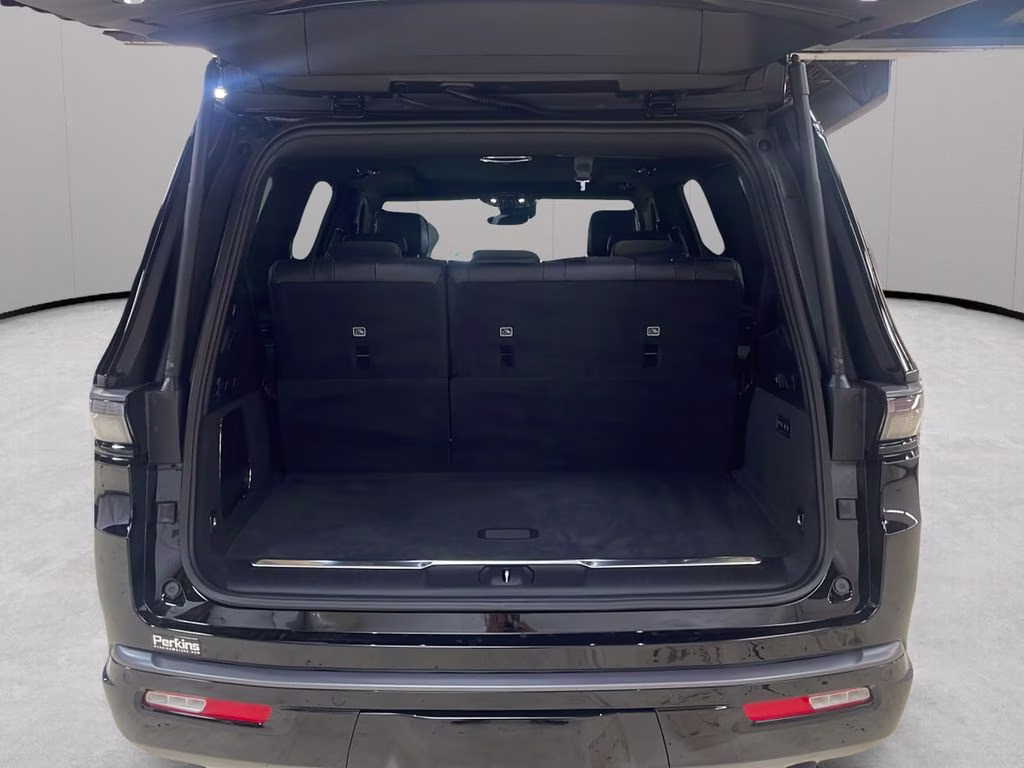 2026 High Gloss Black Jeep Grand Wagoneer Summit Obsidian 4X4 SUV