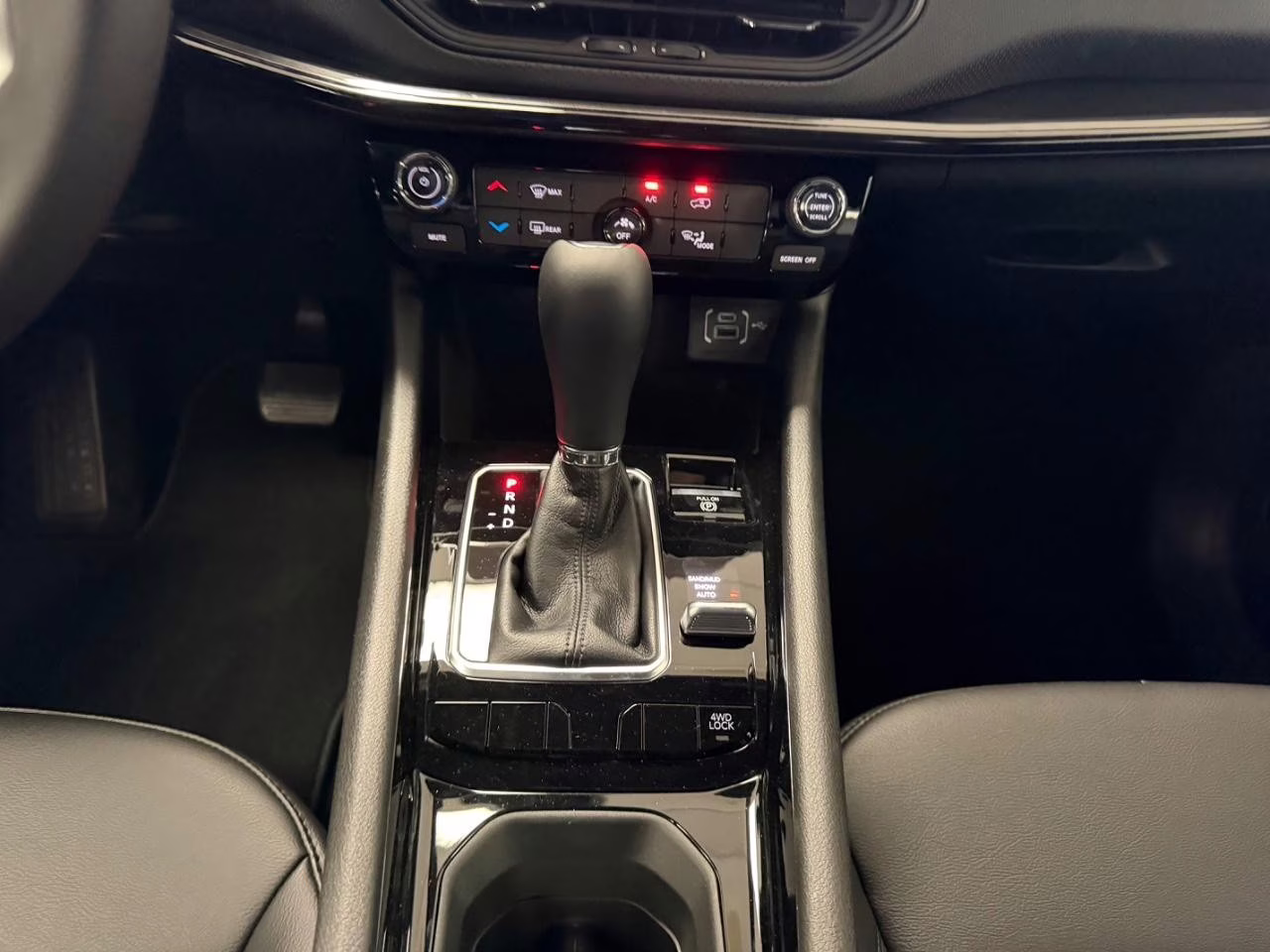 2026 Fathom Blue Pearl Coat Jeep Compass Latitude Altitude 4X4 SUV