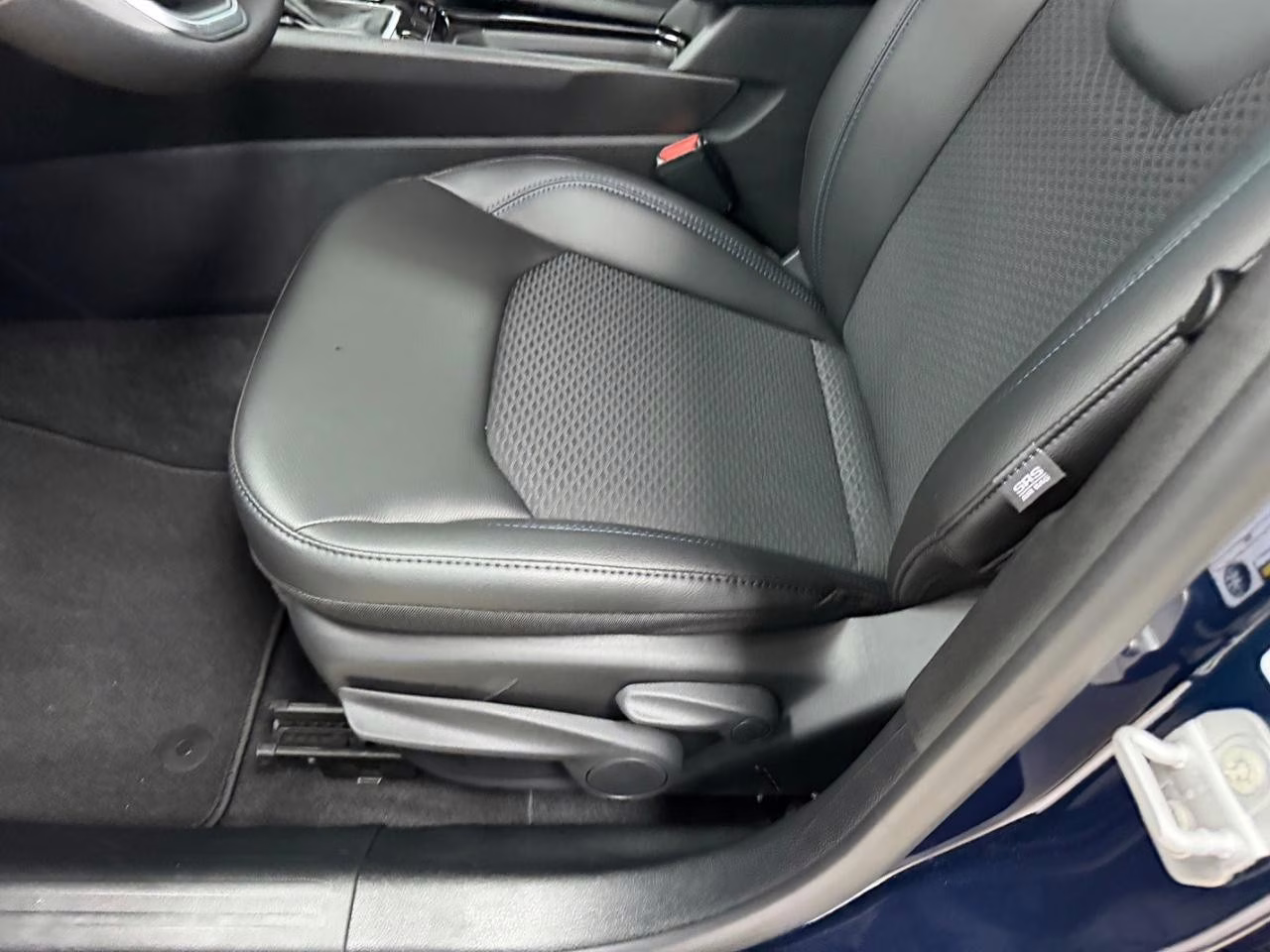 2026 Fathom Blue Pearl Coat Jeep Compass Latitude Altitude 4X4 SUV