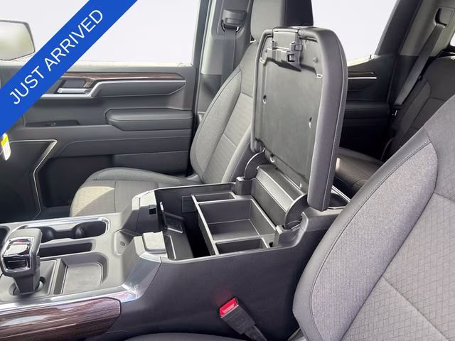 2026 Sterling Gray Metallic Chevrolet Silverado 1500 LT 4X4 Truck