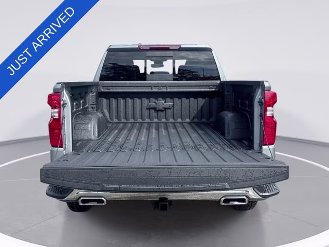 2026 Sterling Gray Metallic Chevrolet Silverado 1500 LT 4X4 Truck