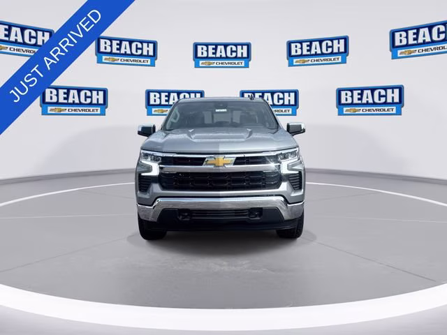 2026 Sterling Gray Metallic Chevrolet Silverado 1500 LT 4X4 Truck