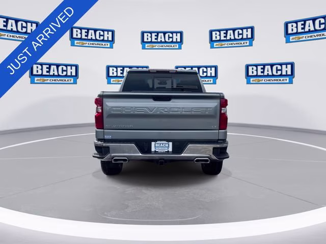 2026 Sterling Gray Metallic Chevrolet Silverado 1500 LT 4X4 Truck