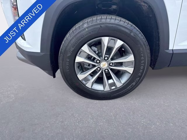 2026 Summit White Chevrolet Equinox LT FWD SUV