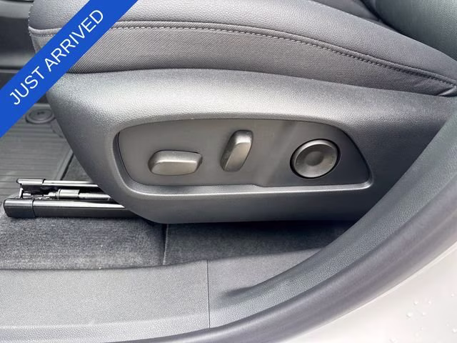 2026 Summit White Chevrolet Equinox LT FWD SUV