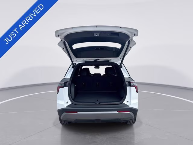 2026 Summit White Chevrolet Equinox LT FWD SUV