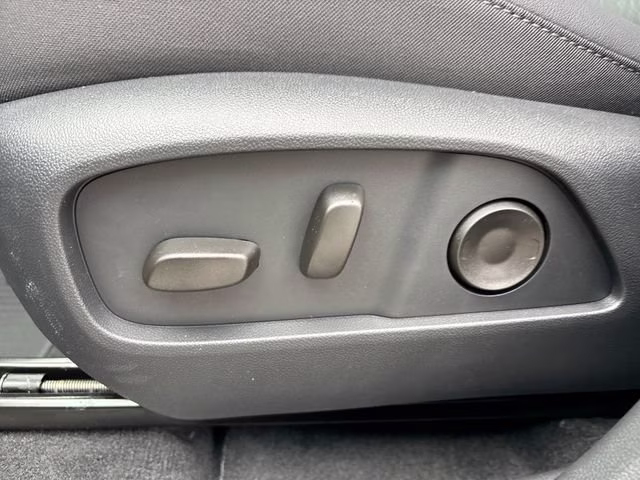 2026 Mosaic Black Metallic Chevrolet Equinox LT FWD SUV