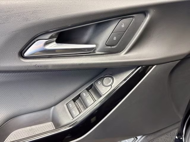 2026 Mosaic Black Metallic Chevrolet Equinox LT FWD SUV