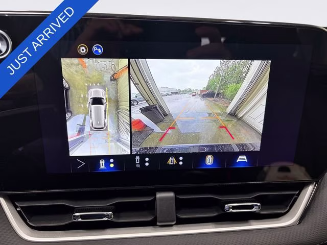 2026 Mosaic Black Metallic Chevrolet Equinox LT FWD SUV