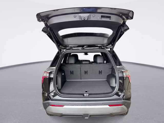 2026 Mosaic Black Metallic Chevrolet Equinox LT FWD SUV
