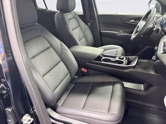2026 Mosaic Black Metallic Chevrolet Equinox LT FWD SUV