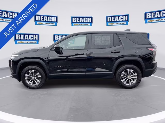 2026 Mosaic Black Metallic Chevrolet Equinox LT FWD SUV