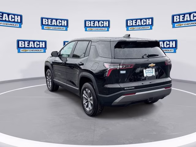2026 Mosaic Black Metallic Chevrolet Equinox LT FWD SUV