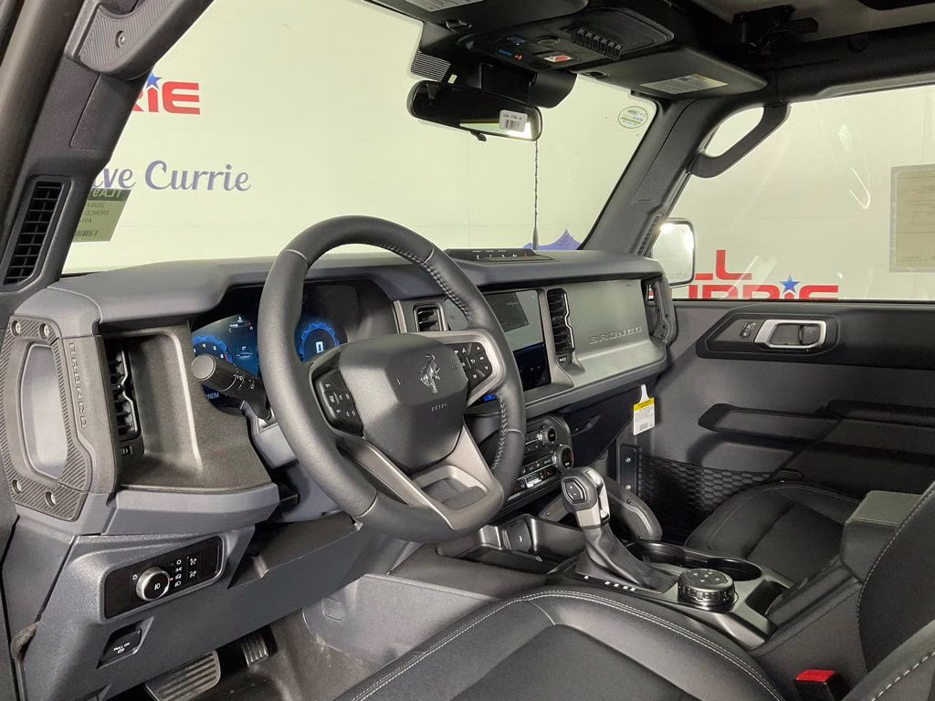 2026 Gray Ford Bronco Badlands 4X4 SUV