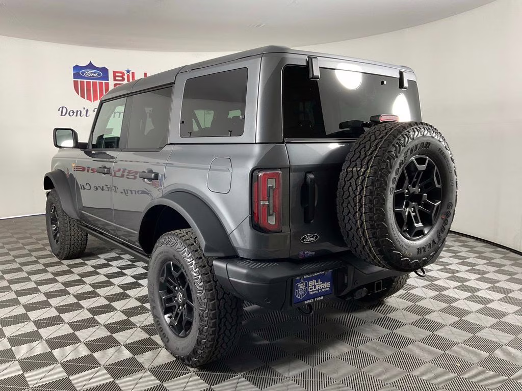 2026 Gray Ford Bronco Badlands 4X4 SUV